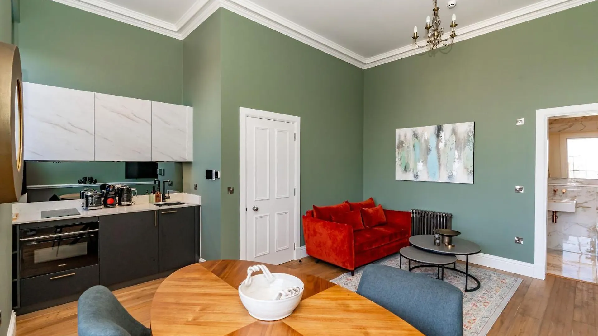 אדינבורו Dragon Suites Luxury Apartments At 9 Albyn Place