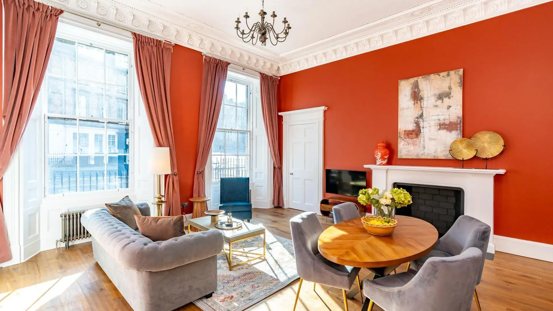 Dragon Suites Luxury Apartments At 9 Albyn Place Edinburg 0*,