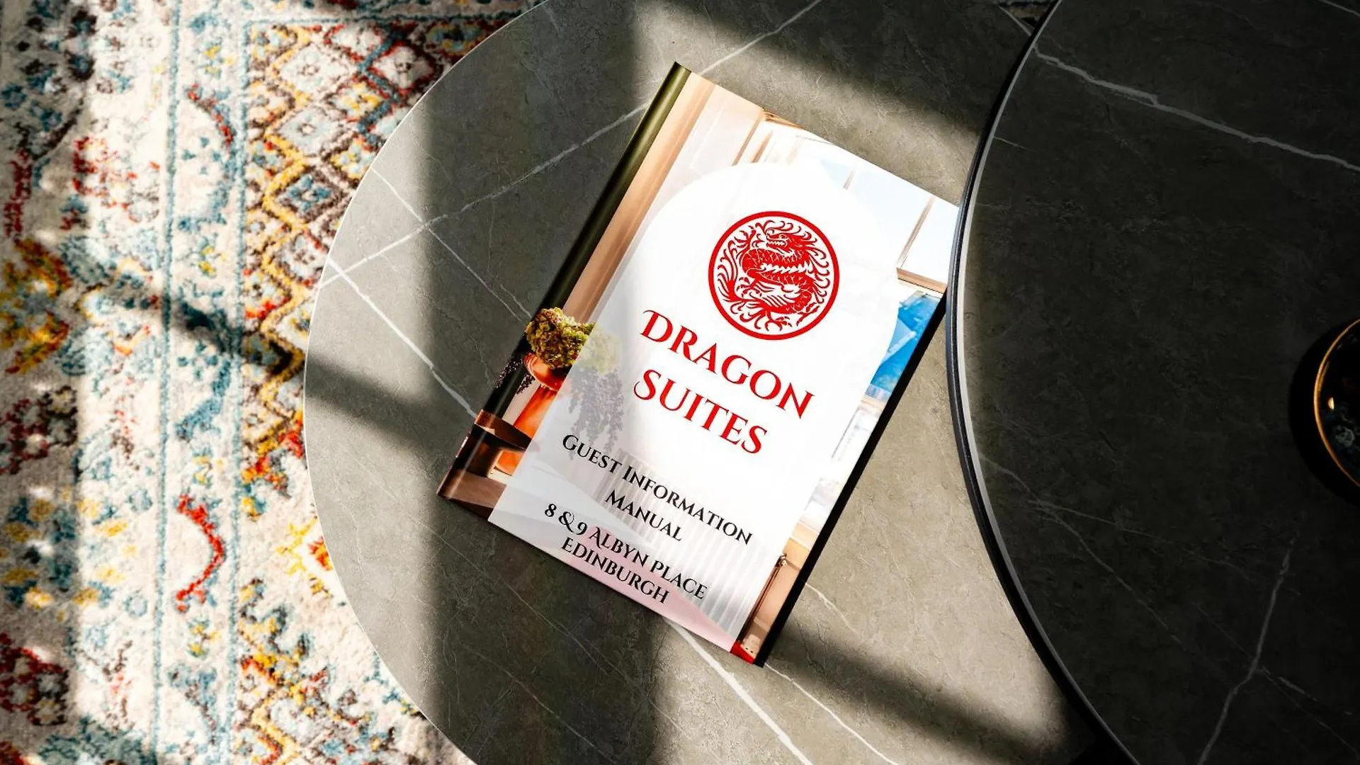 Dragon Suites Luxury Apartments At 9 Albyn Place Edynburg